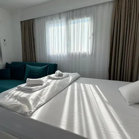 Royal Life Posedion 162 Luxury Sea View By Myguest Cyprus *