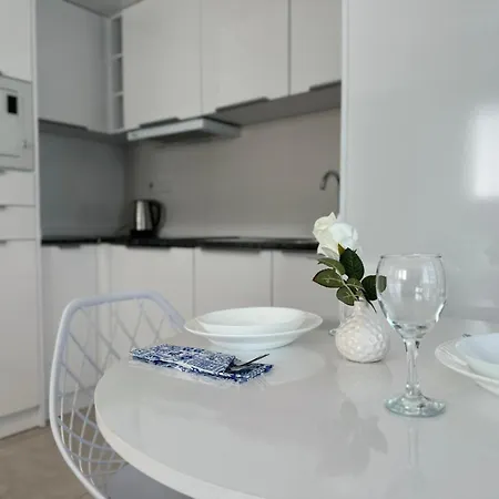 Royal Life Posedion 162 Luxury Sea View By Myguest Cyprus *